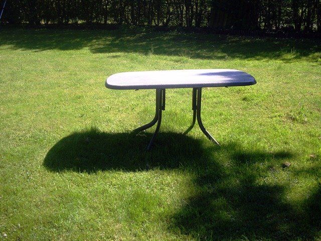 Tables: Gartentisch – D'occasion à Stehrenberg par AB-C