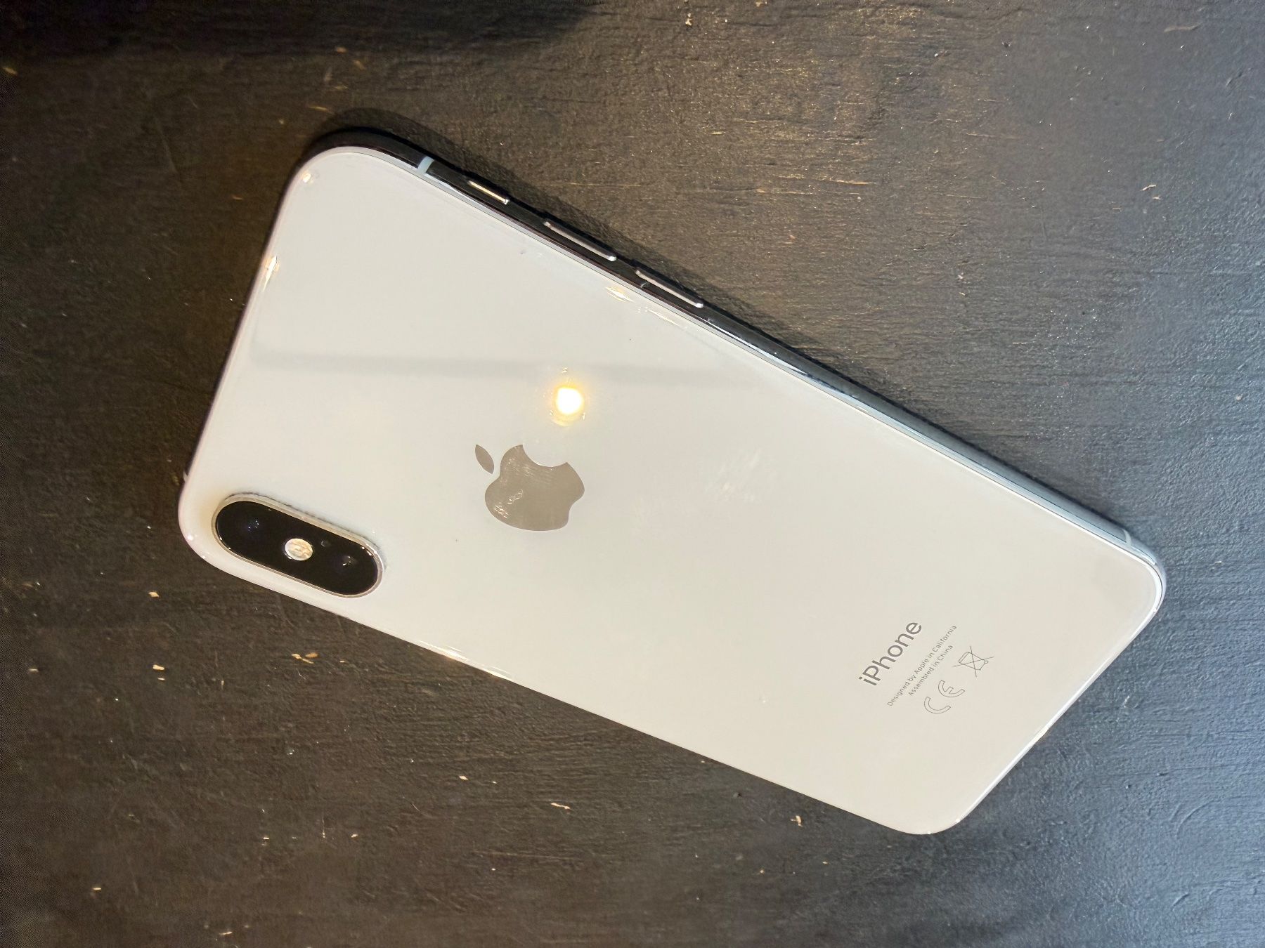Apple Telefoni cellulari / Smartphones: iPhone XS 64GB weiss – Usato da Siebnen venduto da icrservicesolutions 2