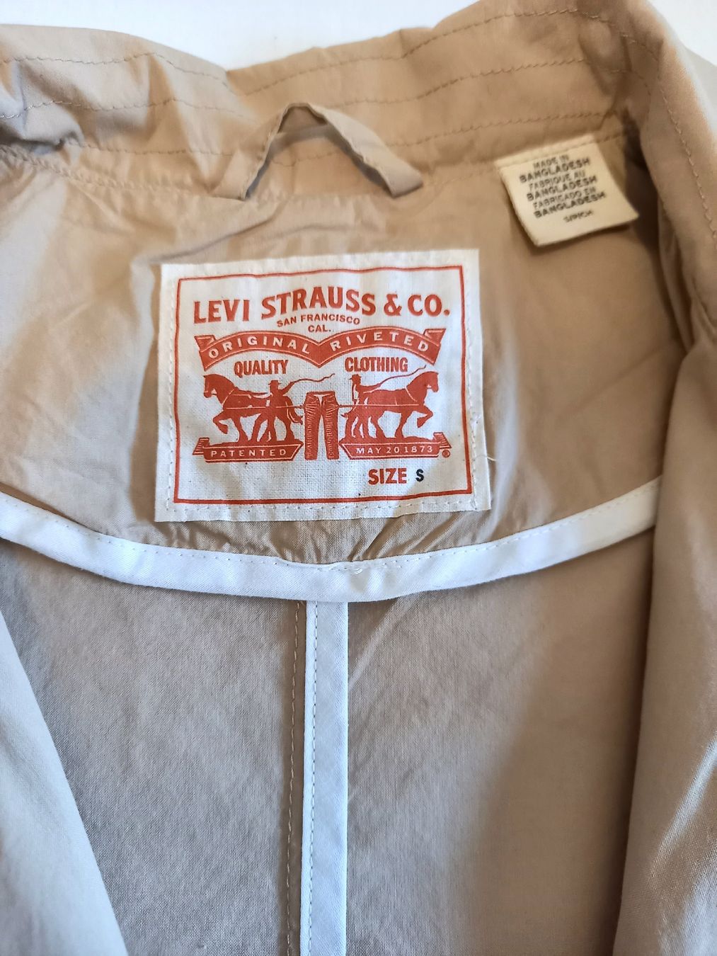Levi's Mäntel: Levi's leichter Sommermantel Gr. S, beige – Gebraucht aus Zürich von Veramone 4