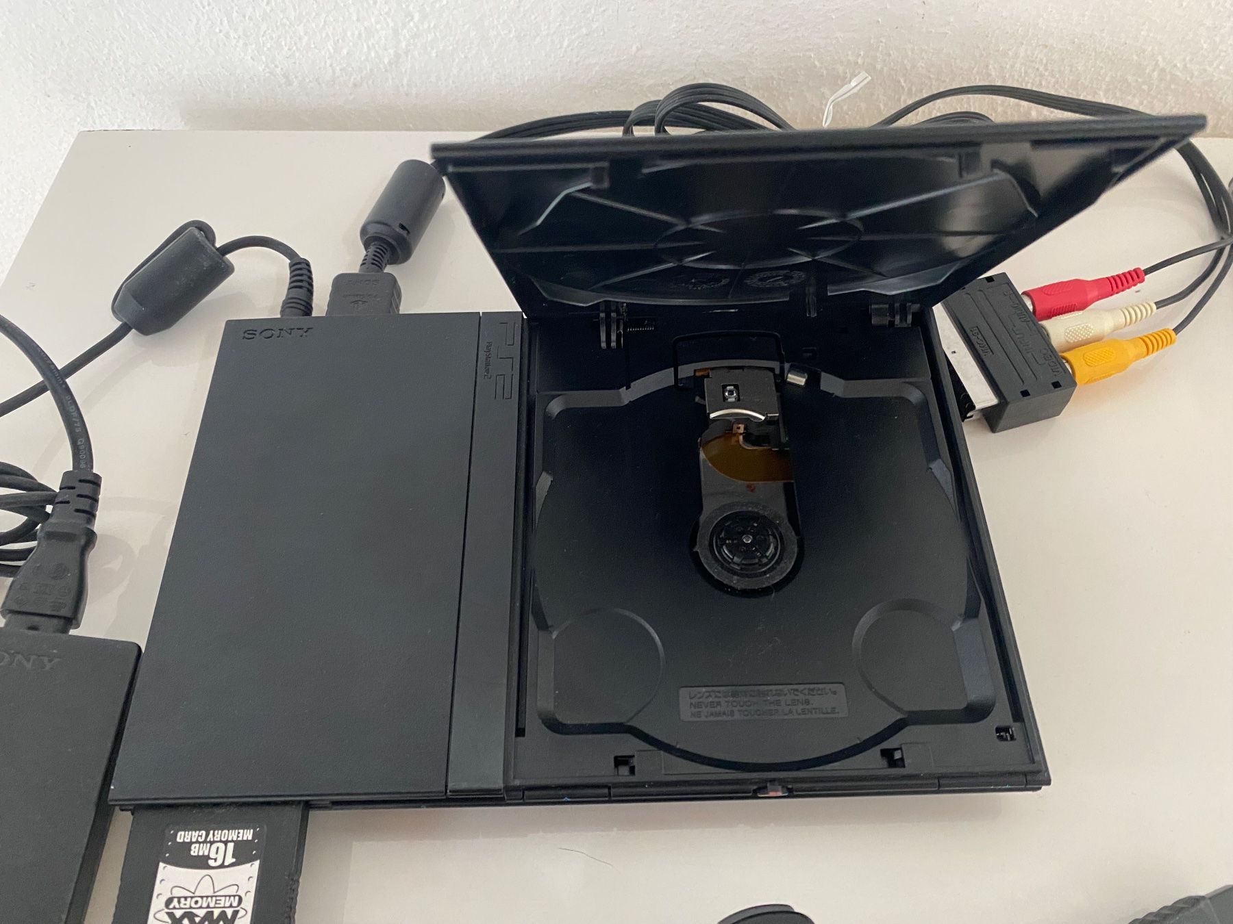 Sony Console: Sony Play Station 2 mit Controller und Spielen – Usato da Oetwil an der Limmat venduto da Prinzaessli123 2