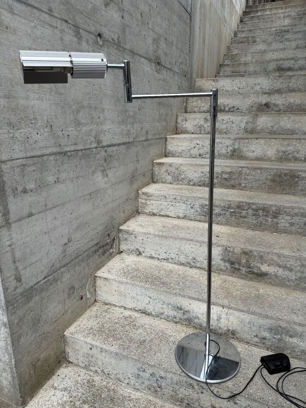 Lampade: Dimmbare Stehlampe – Usato da Chur venduto da pet_q7kd 7