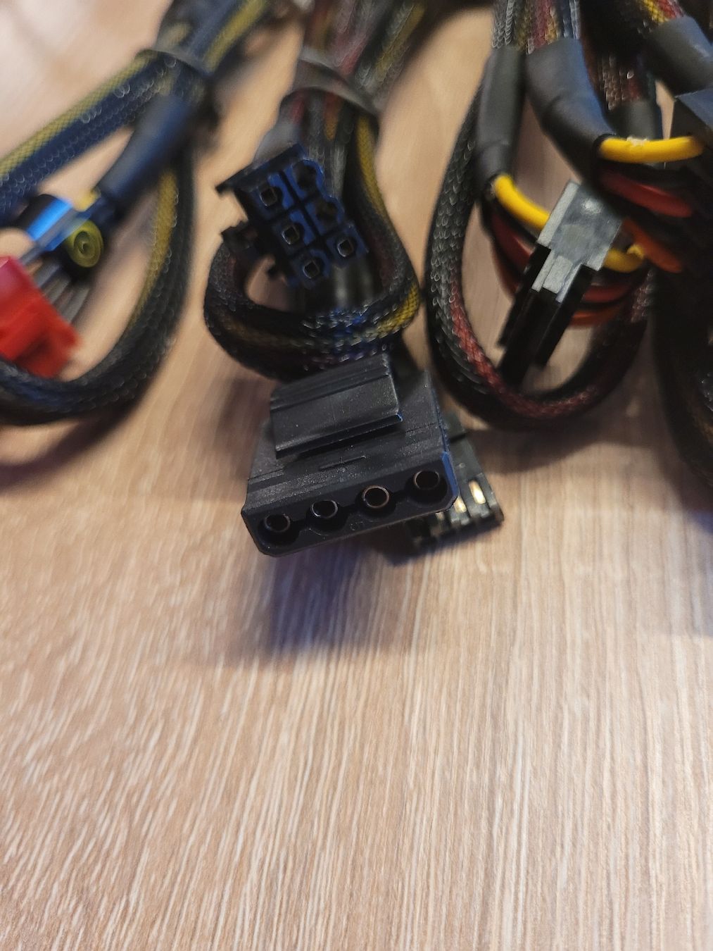 Câbles: Diverse Computerbaukabel, mit Tasche – D'occasion à Uster par 13smiley13 4