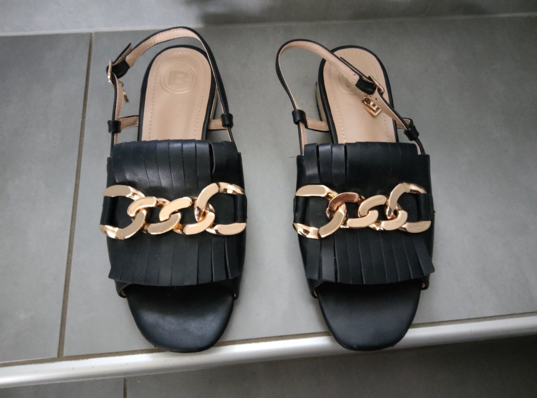 Scarpe da donna: Sandalettes laura biagiotti – Usato da Vicques venduto da prairie0809