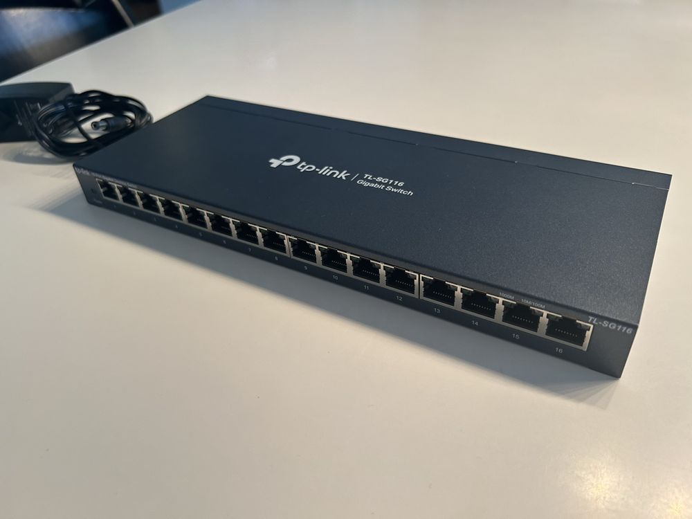 Gigabit Switch Tp-link TL-SG 116 (Gebraucht) in Neftenbach für CHF 15 ...