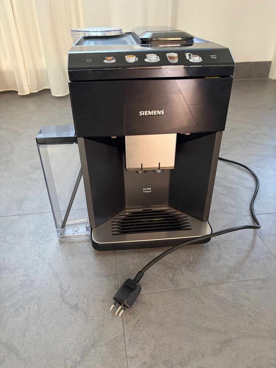 Siemens Machines à café & Machines à expresso: Kaffeevollautomat – D'occasion à Burgdorf par man_kl2n