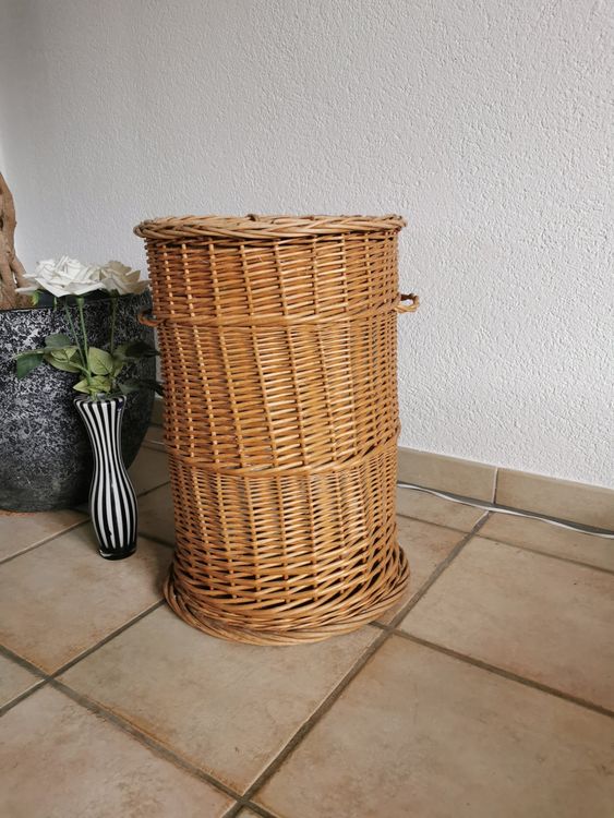 Alter Wäschekorb aus Weide / Rattan Korb / Korb für Wäsche (Gebraucht ...