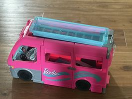 Barbiecamper