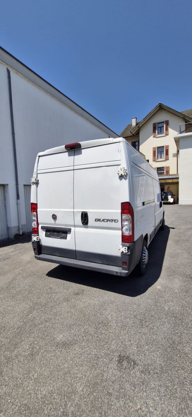 Fiat Veicoli commerciali: Fiat Ducato Transporter, Nutzfahrzeug – Usato da möhlin venduto da platzsimo 4