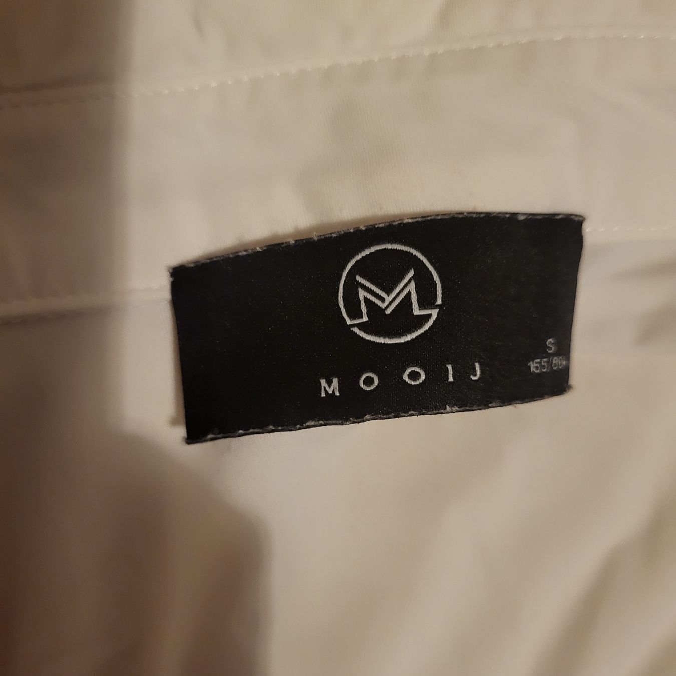 Blusen: Mooij & Selected weisse Sommerbluse, Gr.S & 38 – Gebraucht aus Malans GR von caroline_F.85 1