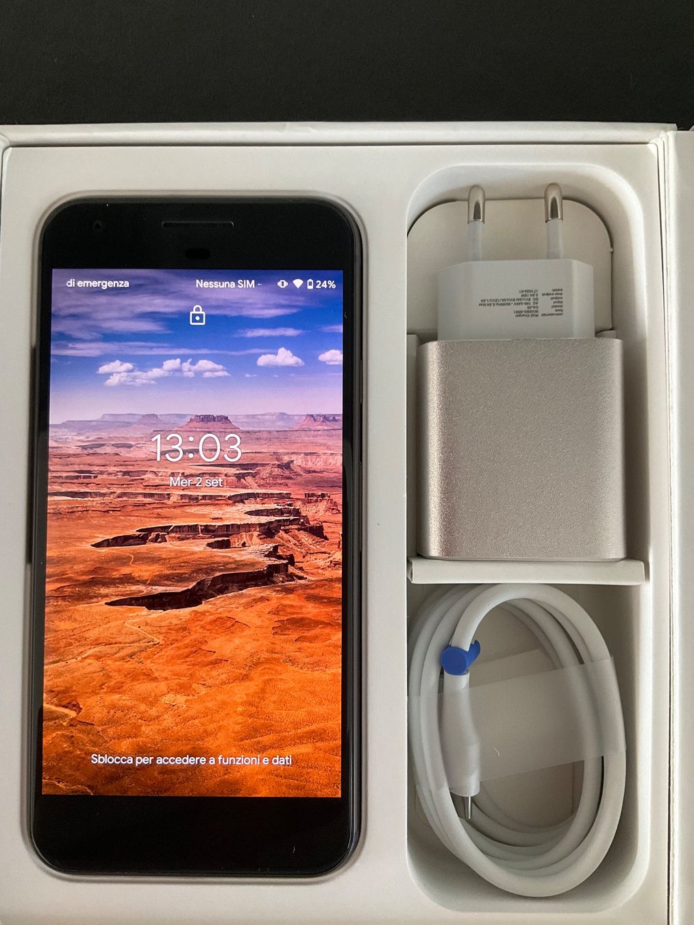 Google Telefoni cellulari / Smartphones: Smartphone Google Pixel grigio con scatola originale – Usato da Breganzona venduto da tut_n96x 2