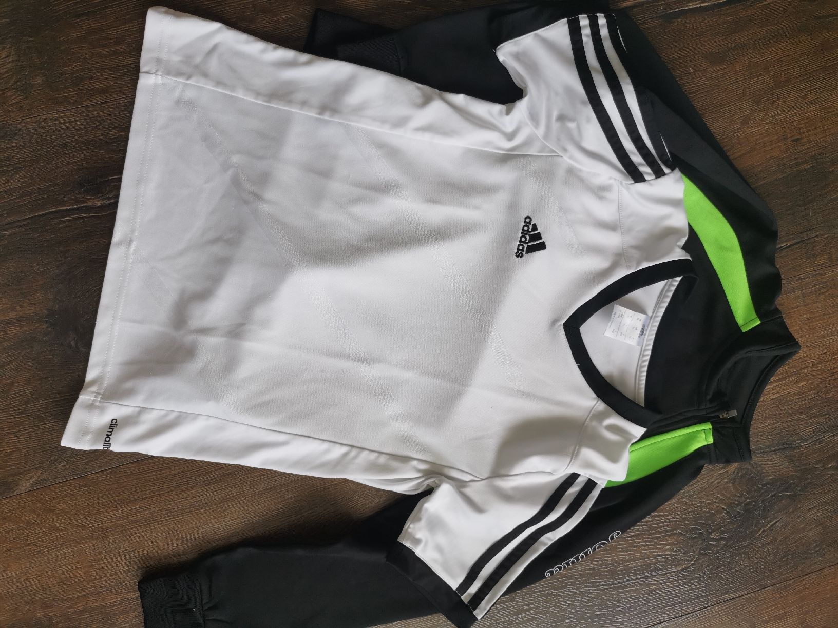 Lotti & Set di vestiti: Sport Bekleidung gr. 140/152 – Usato da schaffhausen venduto da kucukaga 1