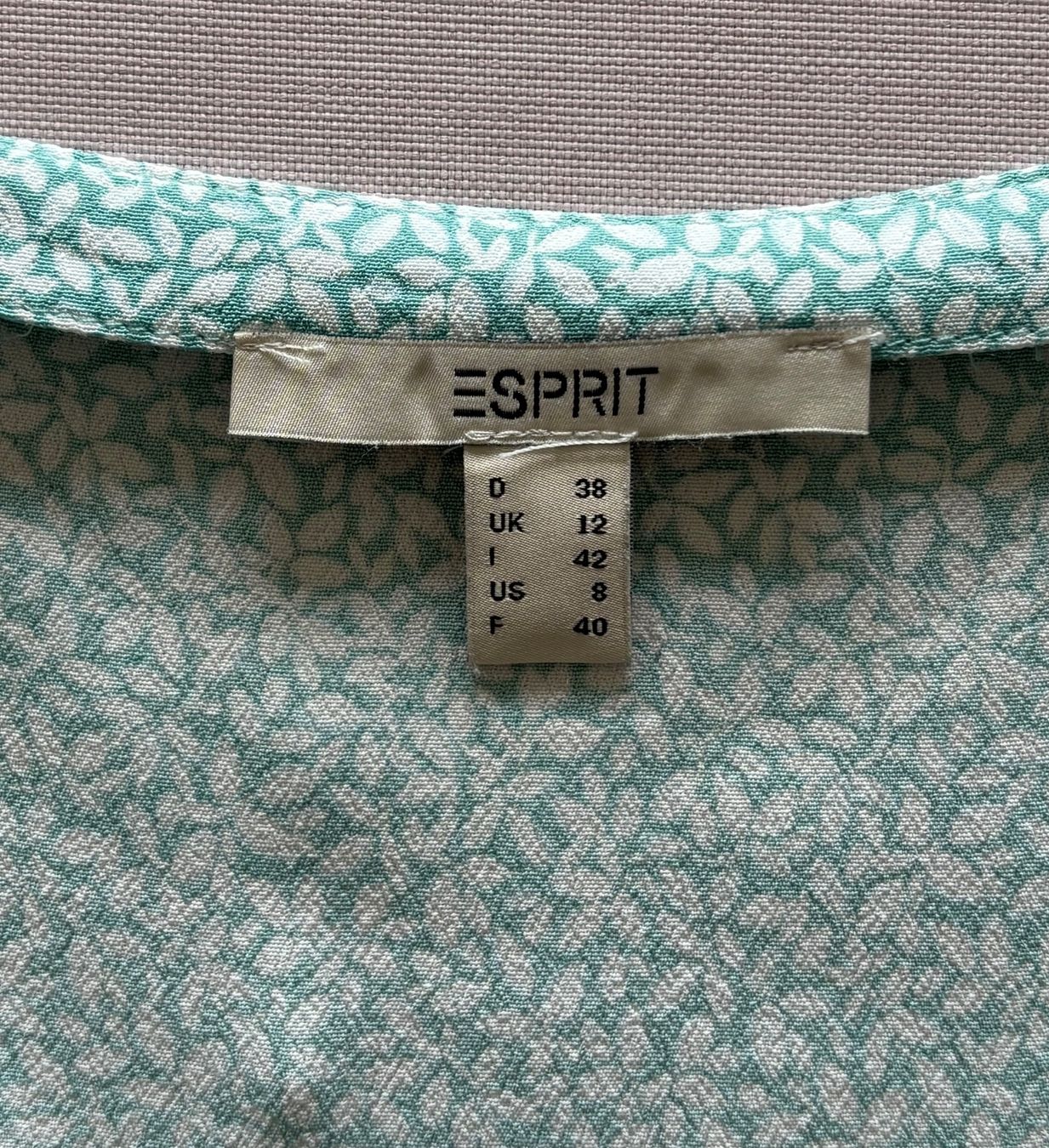 Esprit Camicette: Bluse von ESPRIT – Usato da Zürich venduto da Tzhkely24 3