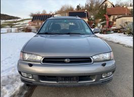 Subaru Legacy Kombi 4x4 2.5l  mit 1800kg anhängelast