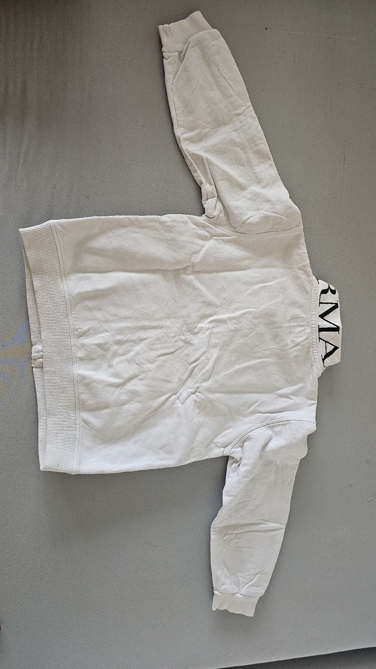 Armani Lotti & Set di vestiti: Armani Kinder Sweatjacke – Usato da Frauenkappelen venduto da Deby89gn 1
