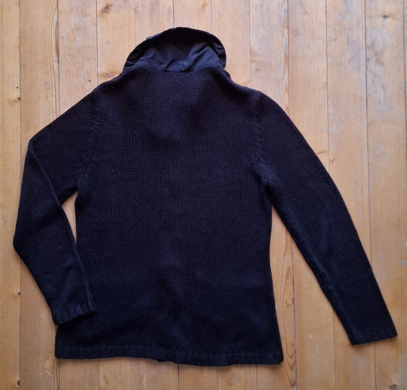 Jacken: Damen Strickjacke schwarz Grösse 40 – Gebraucht aus Pagig von Spring14 1