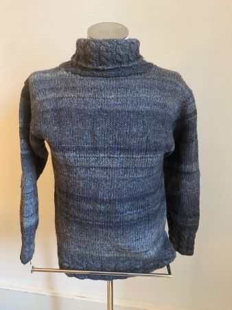 Toller HANDGESTRICKTER Rollkragenpulli, Wolle,  Gr M