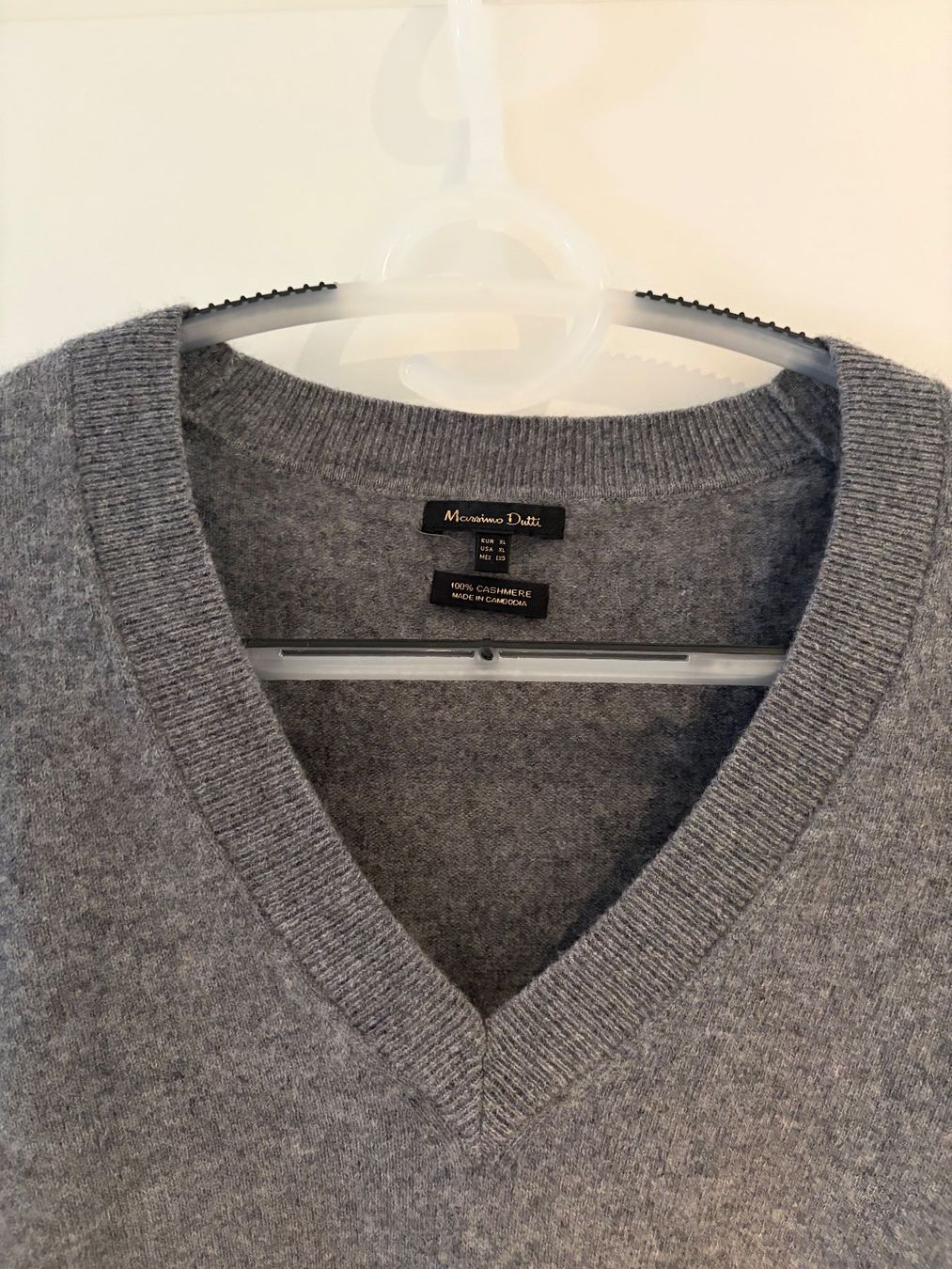 Massimo Dutti Pullover & Sweatshirts: Massimo Dutti Kaschmir Pullover grau – Gebraucht aus Dielsdorf von Anthony111 3