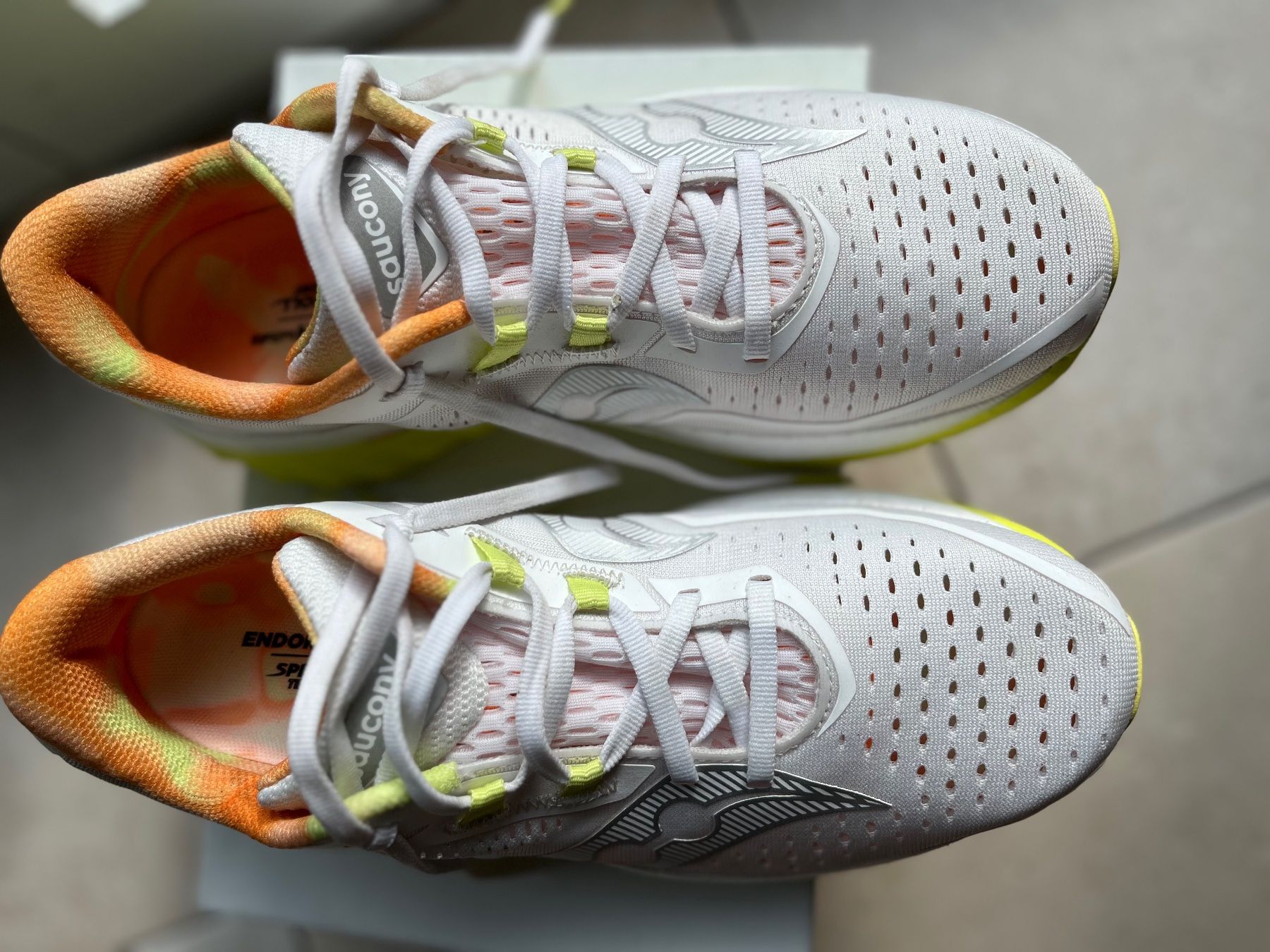 Saucony Scarpe da donna: Saucony Endorphin Speed 4 - Damen - Grösse 40.5 – Usato da Cham venduto da SPORTSMOTION 6