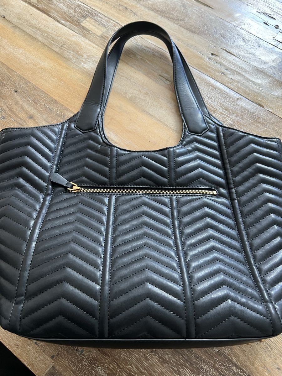Guess Taschen für Damen: Guess Tasche – Neu (gemäss Beschreibung) aus Widnau von Katja1973 1