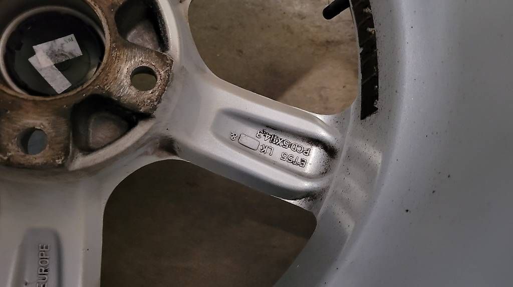 Honda Pneumatici & Ruote complete: Winterräder Honda Accord 17'' – Usato da Beringen venduto da dariocon 2
