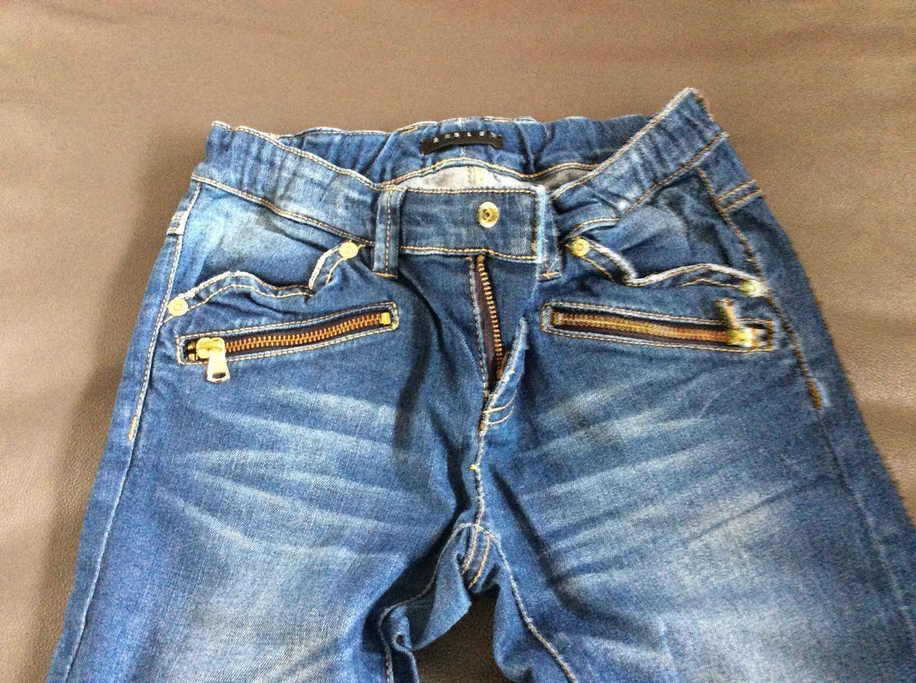 Sisley Pantaloni: lässige Jeans Sisley – Usato da Horw venduto da Benny017 1