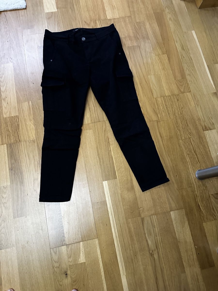 Pantaloni: Only Cargohose Gr.L – Usato da Mels venduto da ricoshop