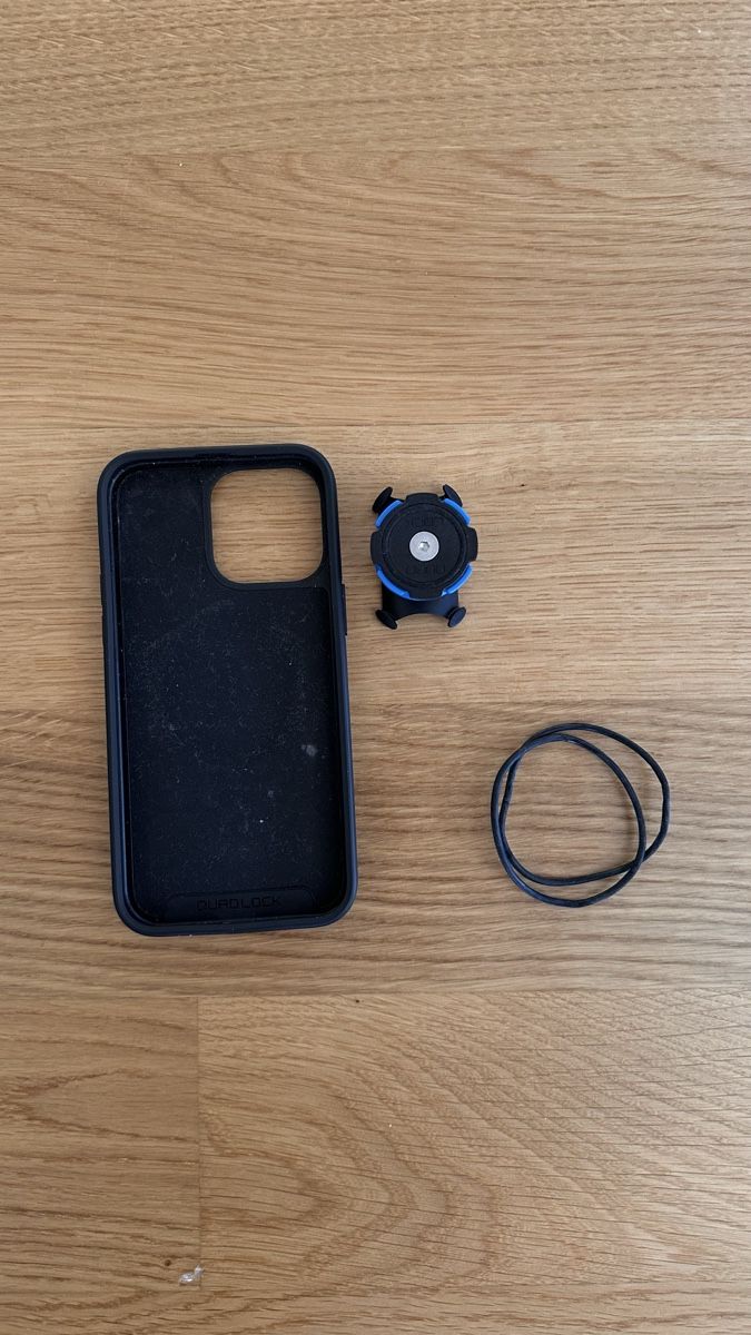 Quad Lock Fahrradhalterungen: Quad Lock Handyhülle mit Halterung Set – Neu (gemäss Beschreibung) aus Bern von WiederWert