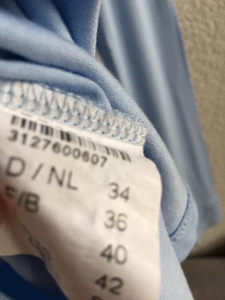 Heine T-Shirts: RICK CARDONA Shirt, Gr. 34, hellblau – Gebraucht aus Arni AG von Mimo007 4
