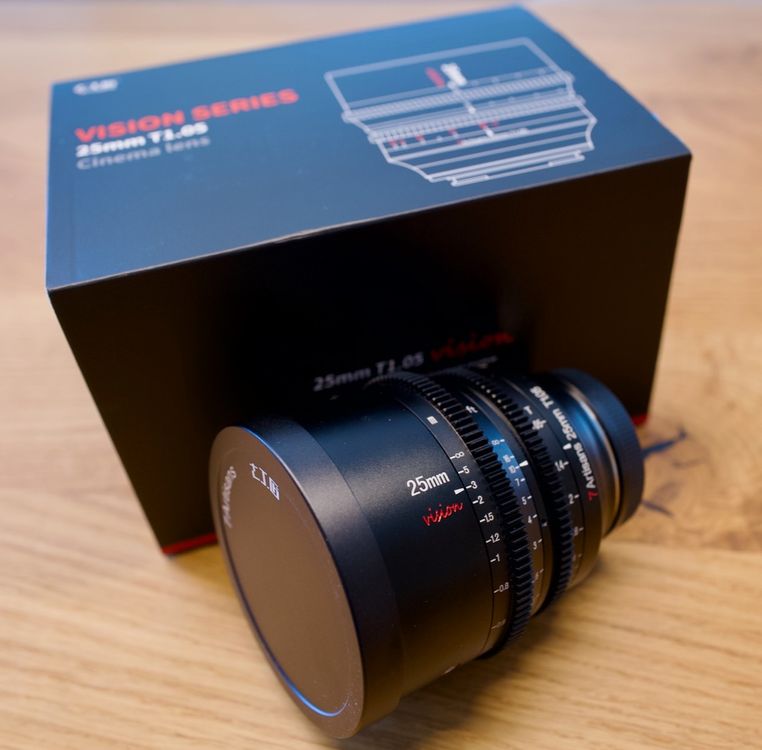 Obiettivo Cinema 7Artisans 35mm T1.05 Per Micro 4/3 - Ottone