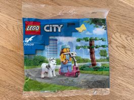 LEGO Dog Park and Scooter Polybag 30639