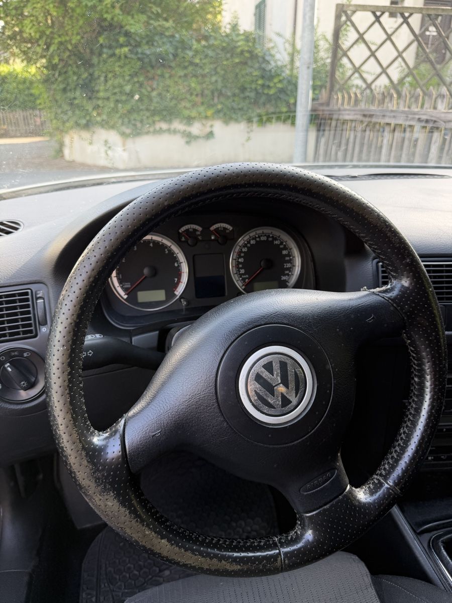 VW Autos: VW Golf 2003 – Defekt aus Hölstein von sch_j9kr 4