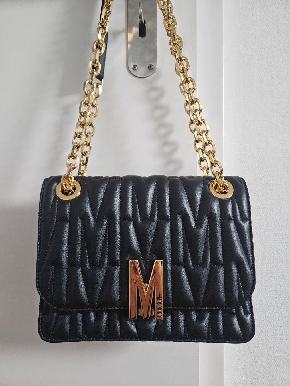 Moschino Borse: Moschino Tasche – Nuovo (secondo la descrizione) da Gerzensee venduto da _mra
