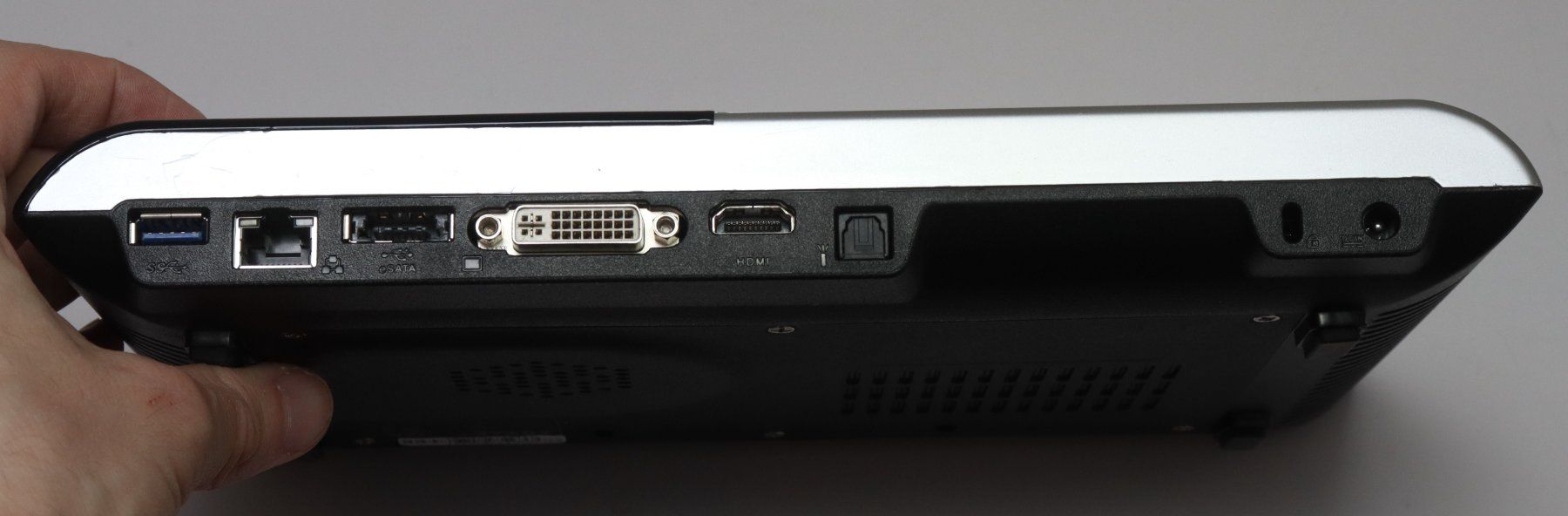Zotac PC: Zotac AD03 Plus mini PC AMD E-350, 4GB Ram, ohne SSD/OS – Usato da Frick venduto da volvo850driver 3
