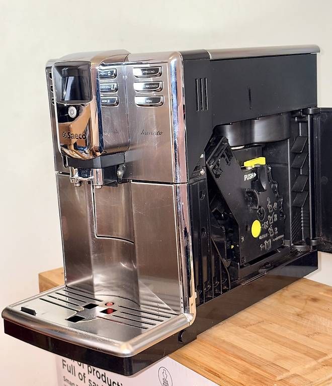 Philips Macchine per caffè & Macchine per espresso: Seaco Philips Kaffevollautomat – Usato da Zürich venduto da rap_vnp2 1