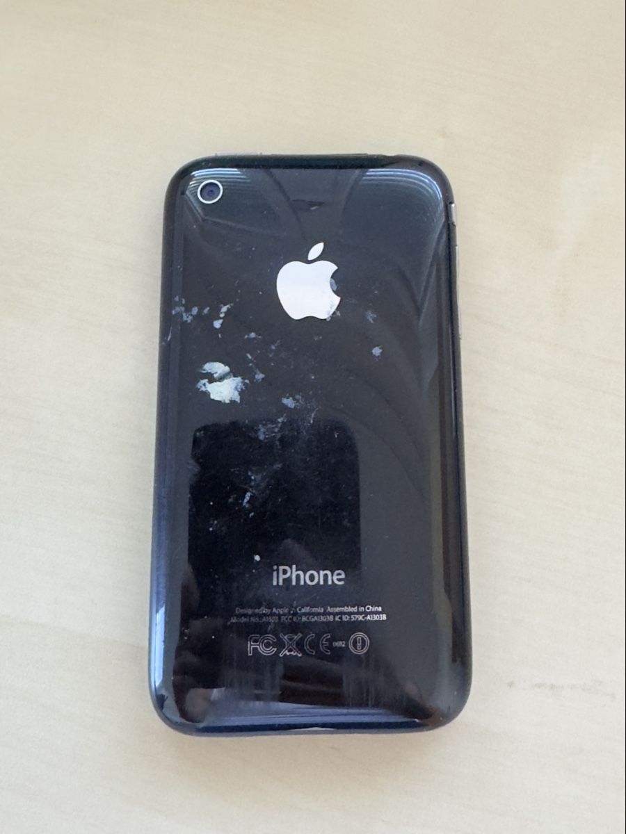 Apple Handys / Smartphones: iPhone 3GS – Defekt aus Balsthal von jan_SRT 1