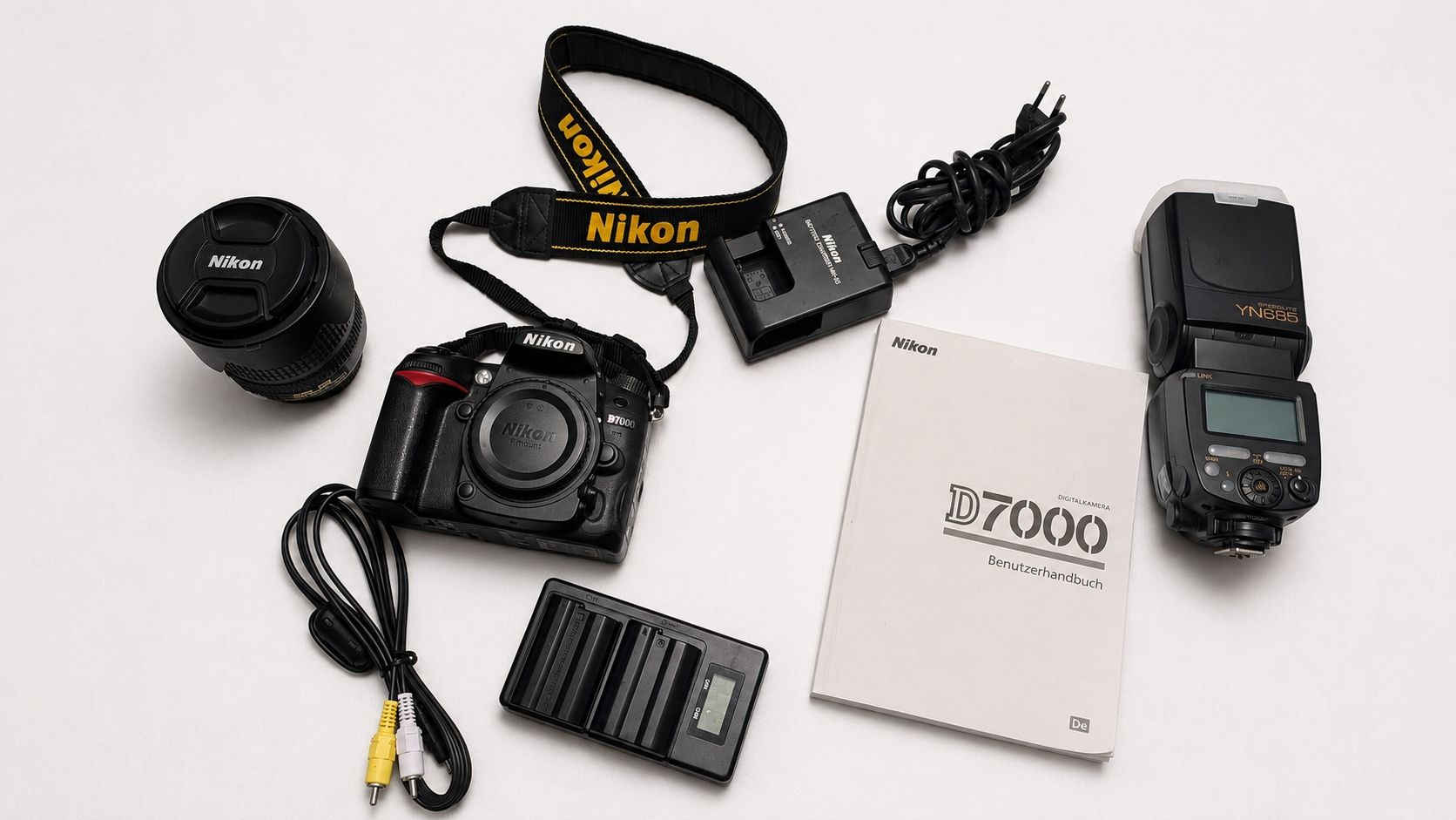 Nikon Fotocamera: Nikon Kamera D7000 inklusive Blitz – Usato da Seuzach venduto da Carmen4