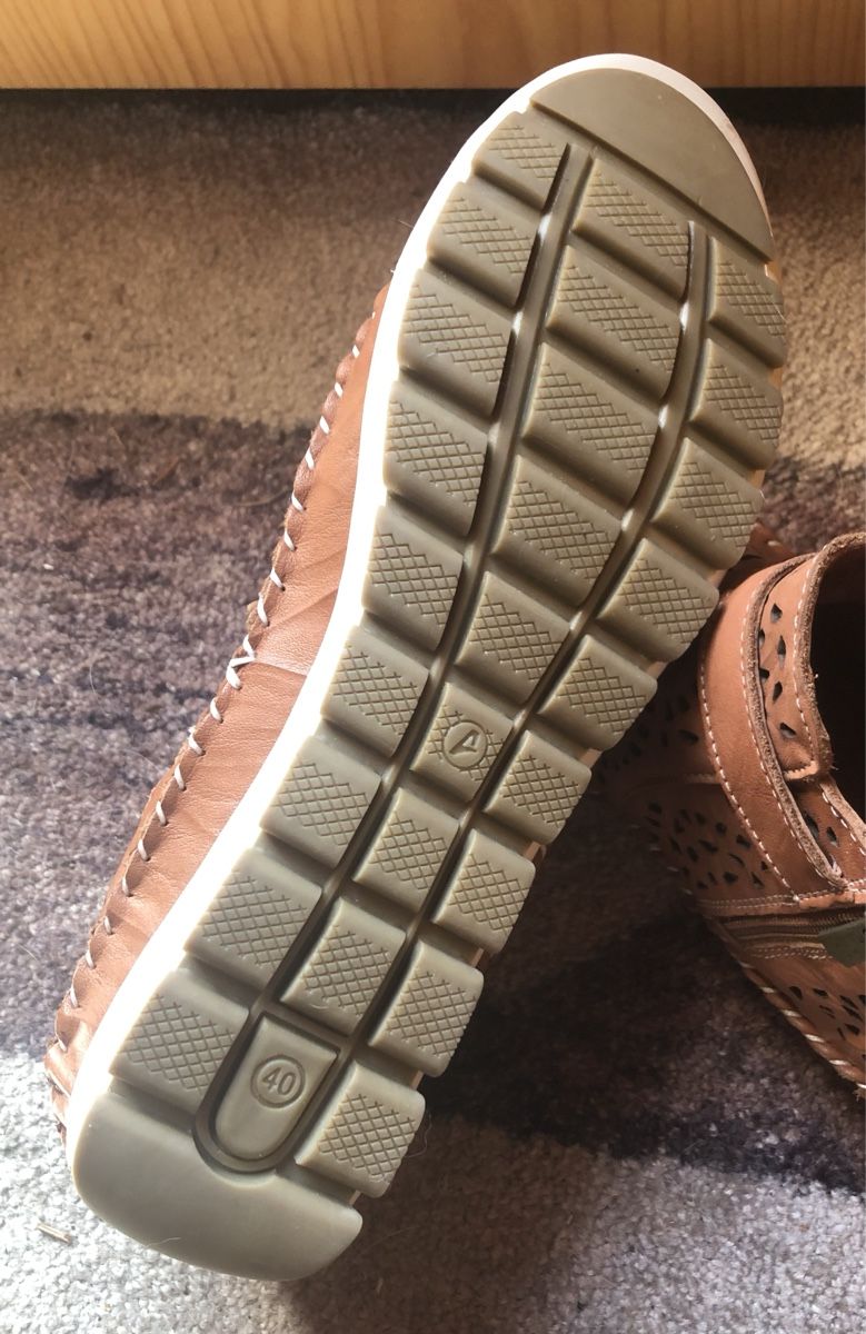 Scarpe da donna: SOMMER-Stiefeletten ☀️ Gr.40, hellbraun, 1/2 Preis! – Nuovo (secondo la descrizione) da Mühlebach (Goms) venduto da chr_q6d8 4