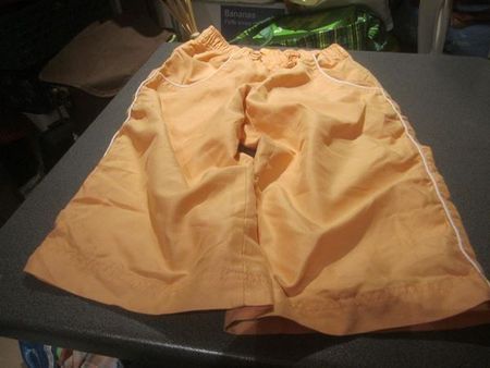 Shorts Grösse 128, orange