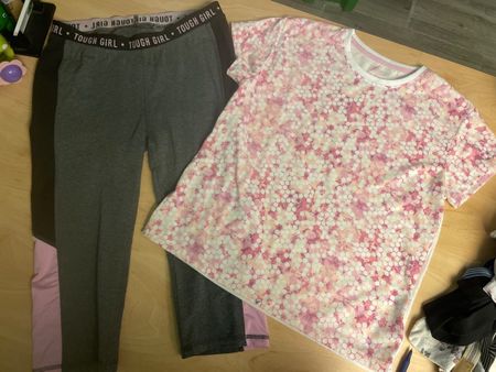 Süsses Sport Set Gr.158/164👧🏻