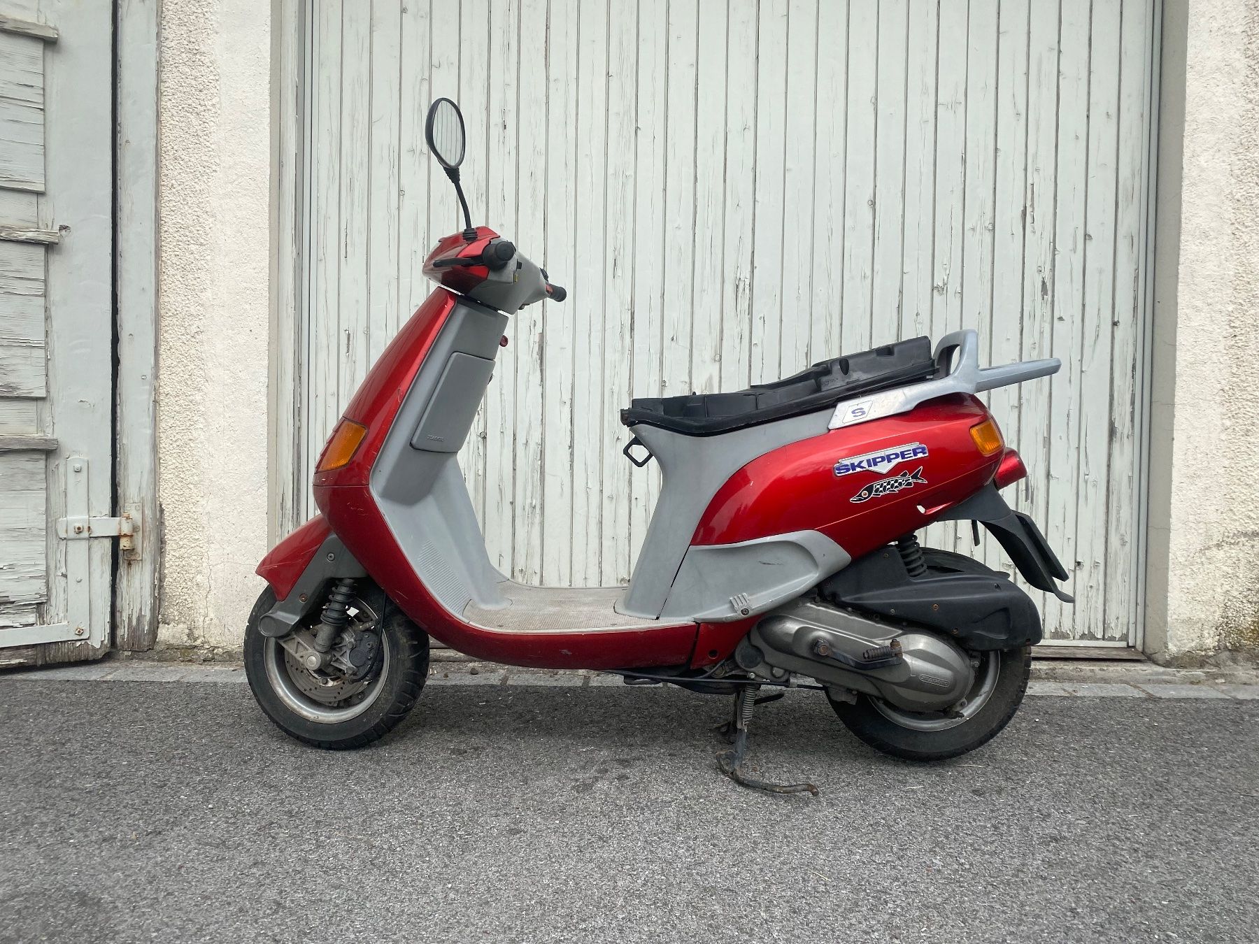 Piaggio Scooters: Piaggio Skipper 125 2 Takt Roller Scooter – Gebraucht aus Wald von