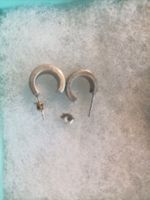 Silberne Ohrstecker Creolen, zeitlos elegant!