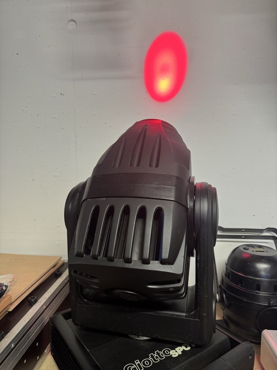 Lampade: Giotto Spot 400 Moving Head – Usato da Ehrendingen venduto da Sansav 1
