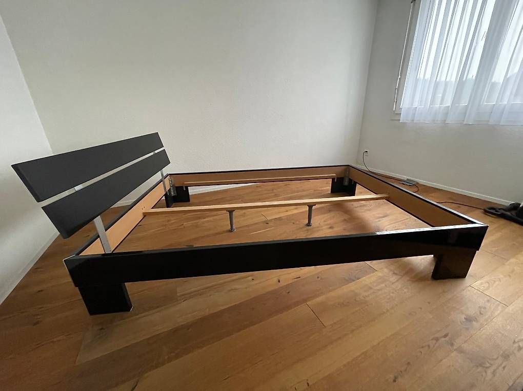 Lits: Bett – D'occasion à Schönenwerd par Sx