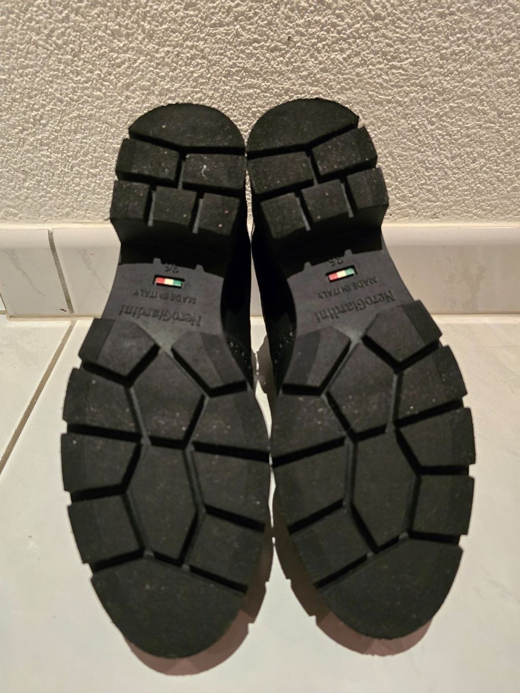Damenschuhe: Nero Giardini schwarz – Gebraucht aus Buochs von ABCHappy 3