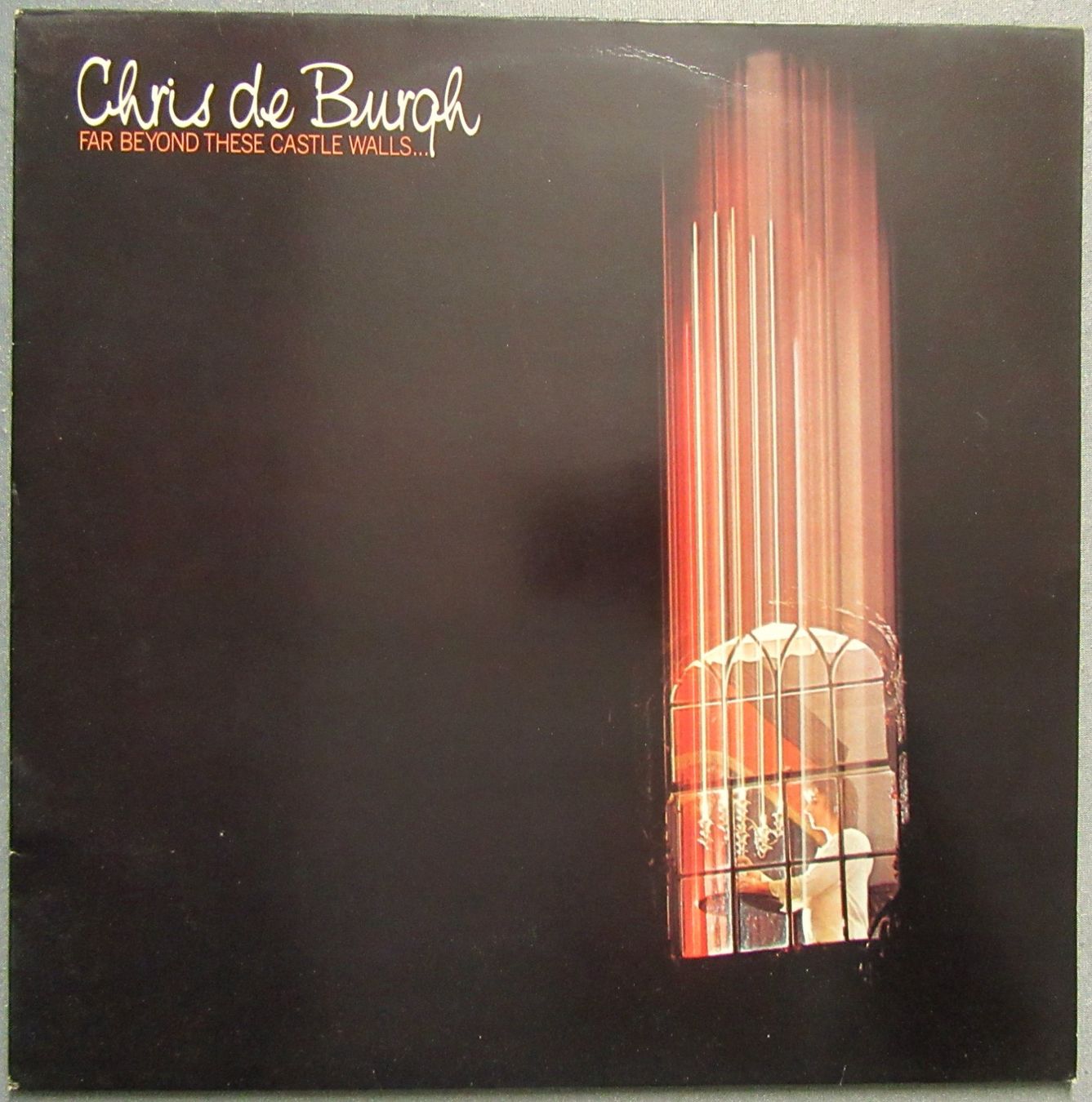 Dischi in vinile: Chris De Burgh - Far Beyond These Castle Walls... - LP – Usato da Auenstein venduto da Padabimbim