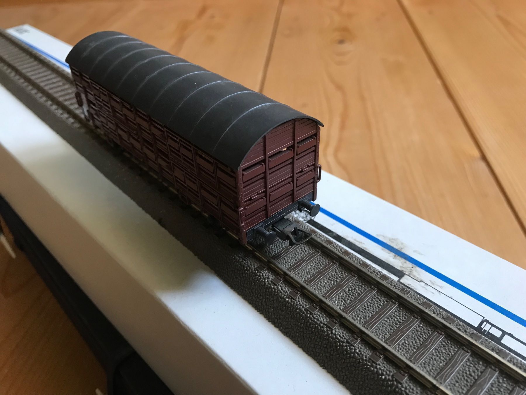 Roco Modelleisenbahnen: roco 66875, verschlagwagen der DB – Gebraucht aus Liestal von ozo2005 4