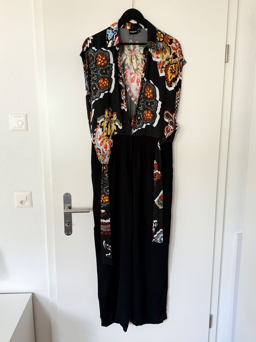 Desigual Tute: Desigual Jumpsuit XL – Usato da Naters venduto da luj_qc6b 3