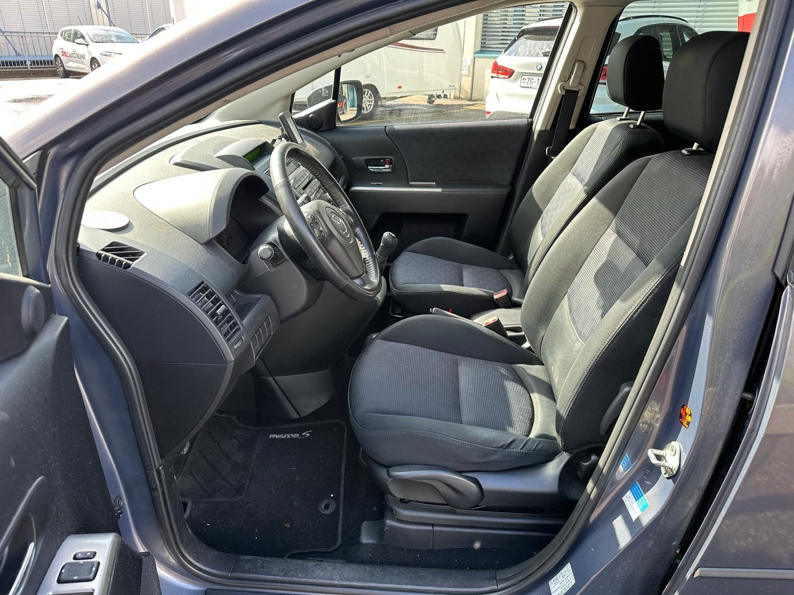 Mazda Automobili: MAZDA 5 2.0 16V Exclusive – Usato da Hünenberg venduto da Auto-Klinik01 4