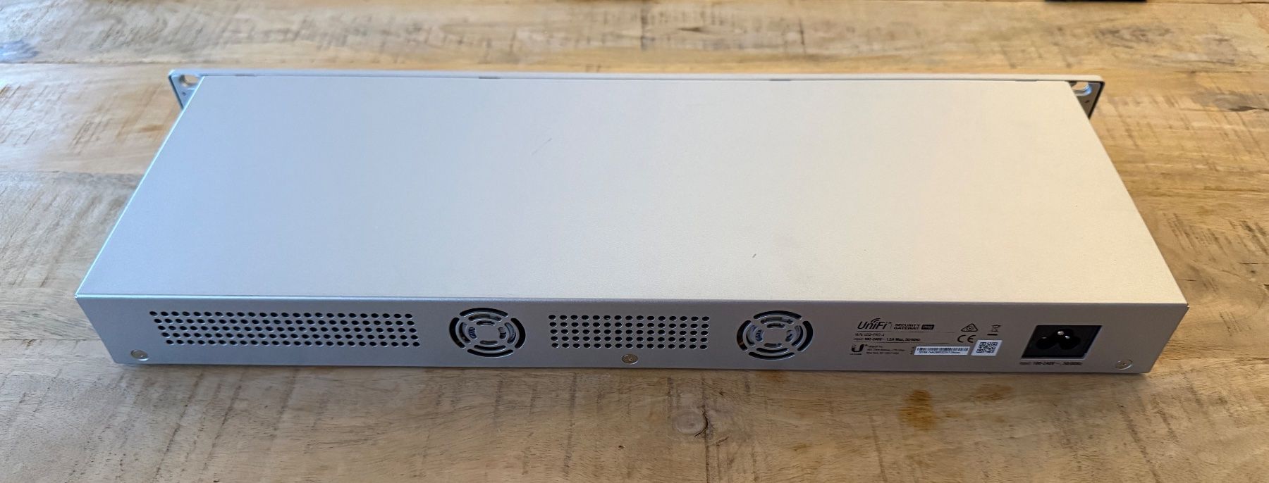 Firewall: Ubiquiti USG: UniFi Security Gateway Pro 4 – Usato da Stallikon venduto da Shagol 2