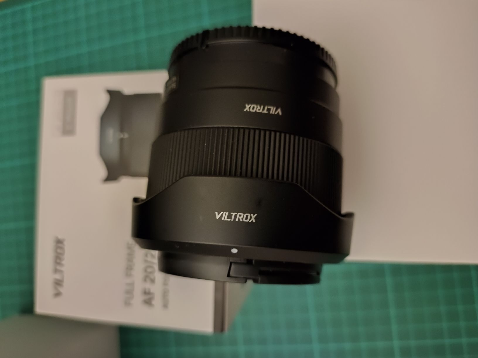 Viltrox Obiettivi: Viltrox AF 20/2.8 FE E mount Sony  – Nuovo (secondo la descrizione) da Savosa venduto da babbodavide 4